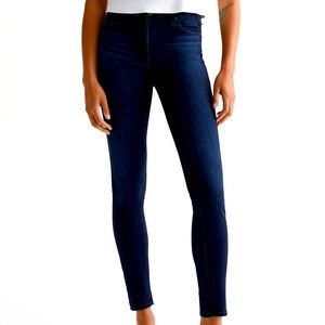 AG skinny jeans. Dark blue. Size 27R.